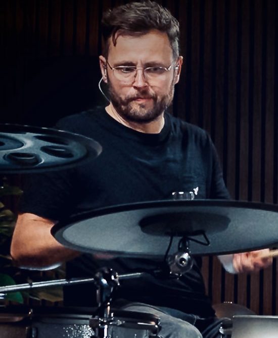 Ralf Schumacher is appearing at the Europe Drum Show.