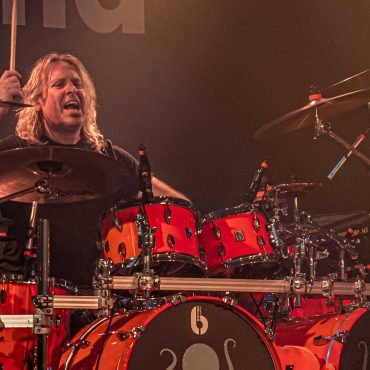 Darby Todd is appearing at The Europe Drum Show