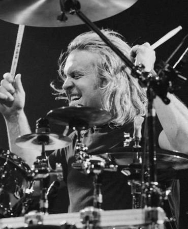 Darby Todd is appearing at The Europe Drum Show