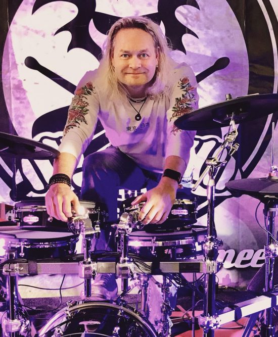 Dirk Brand is appearing at the Europe Drum Show.