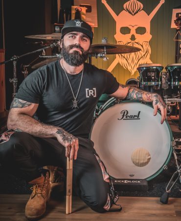 El Estepario Siberiano is appearing at the Europe Drum Show.