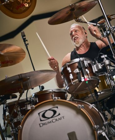 Mike Terrana is appearing at the Europe Drum Show.