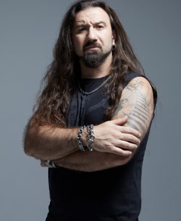 Gee Anzalone is appearing at the Europe Drum Show.